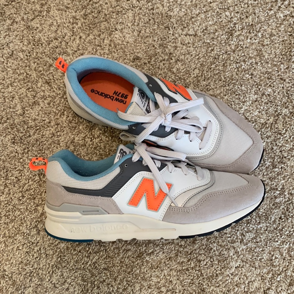 New Balance 997H men’s size 10